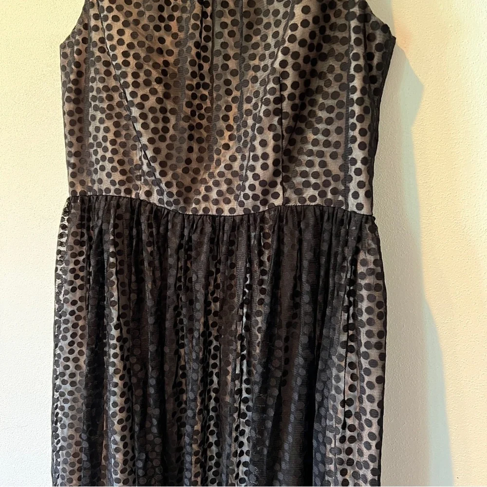 Jessica Howard Black and Beige Polka Dot Sleeveless Lined Dress - Picture 7 of 11